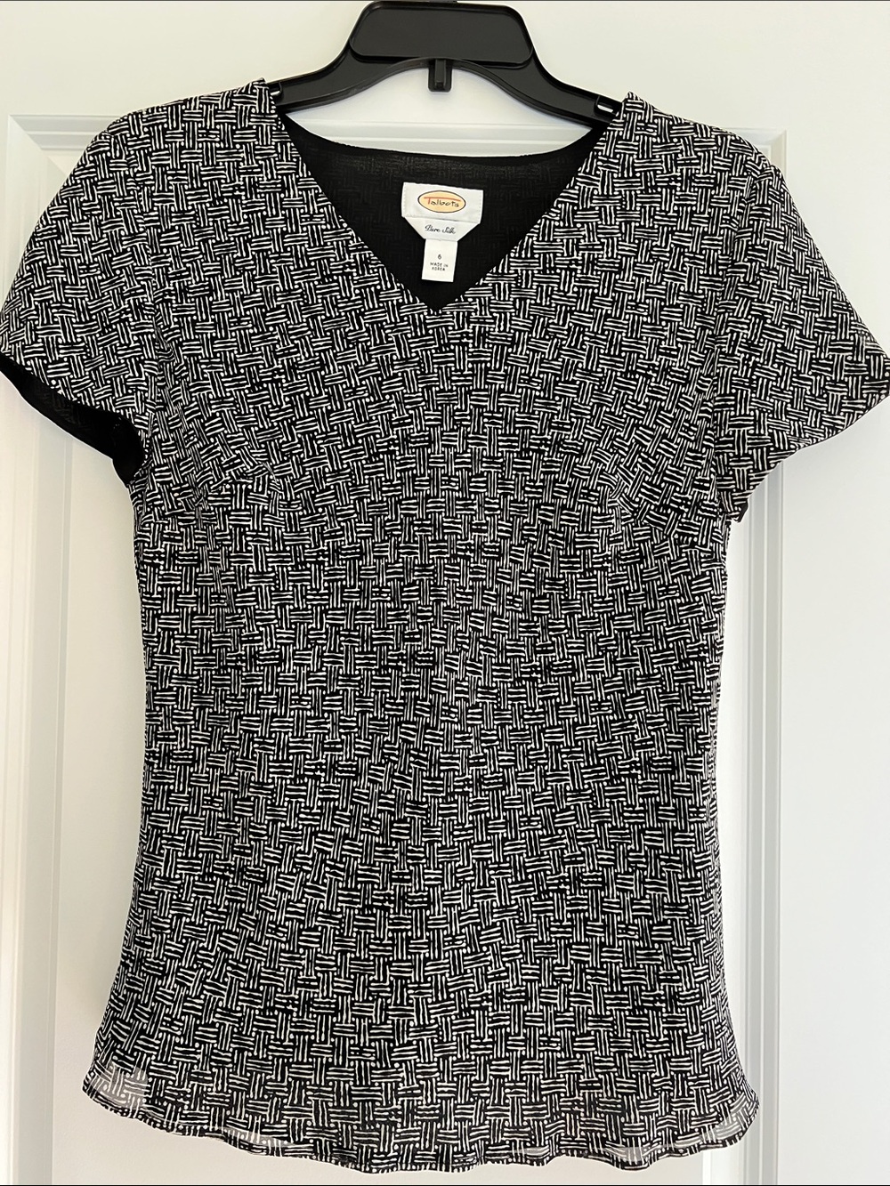 Talbots Black and White Basketweave V-Neck Silk Top